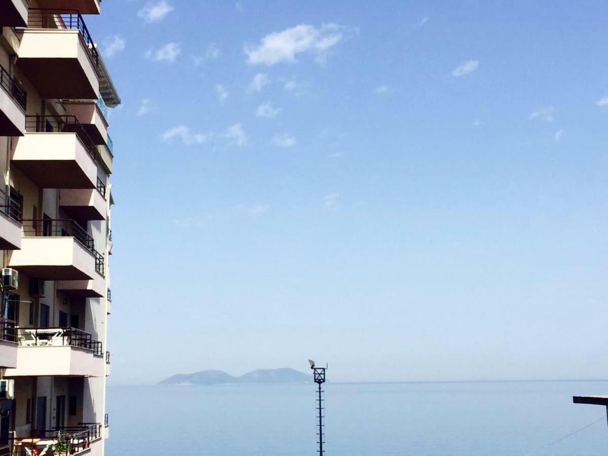 Melody Apartment Вльора Екстер'єр фото